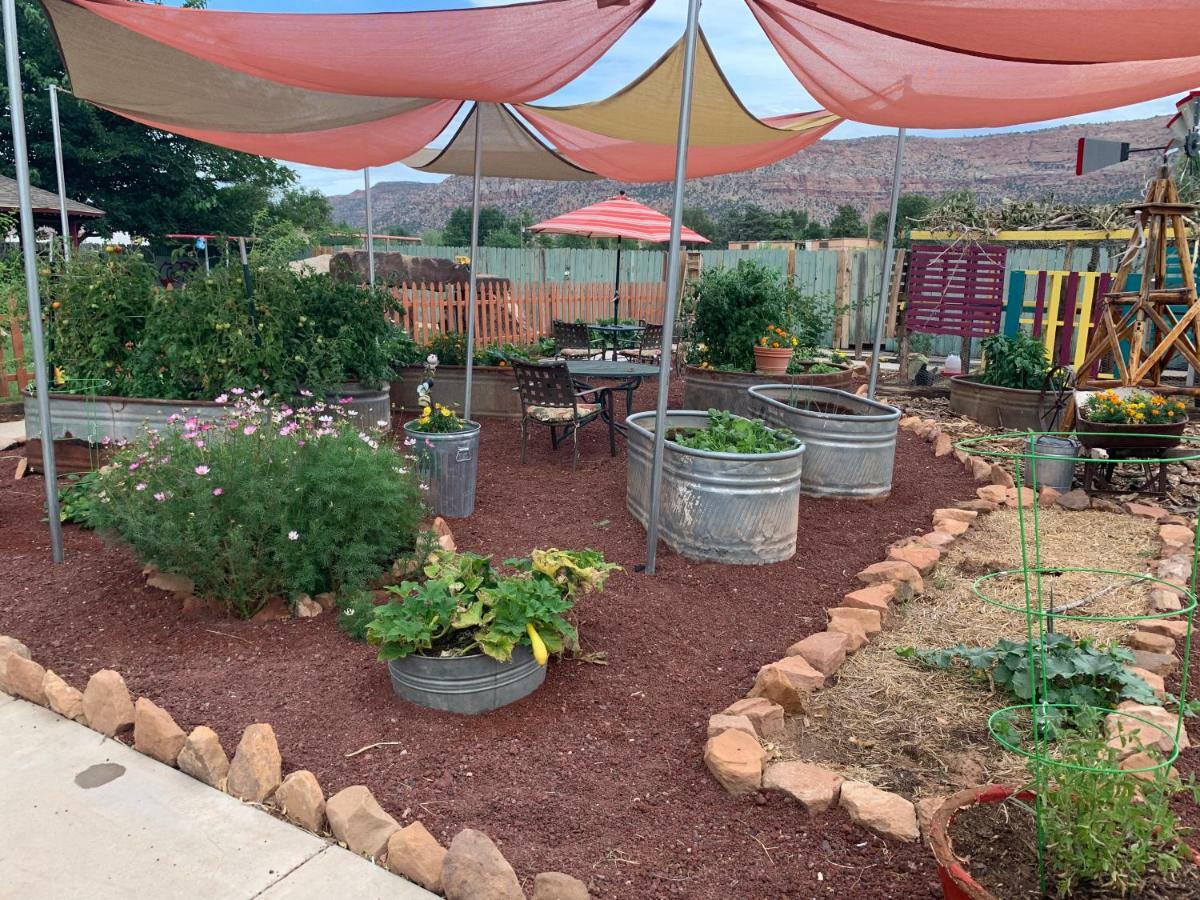 Zion'S Backyard Bed And Breakfast Colorado City Esterno foto